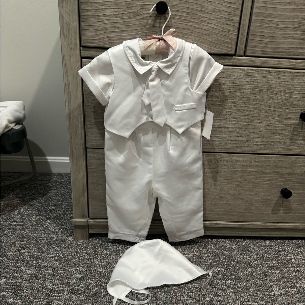 New condition 18M boys christening set from Saks. 1 piece with tie hat and vest